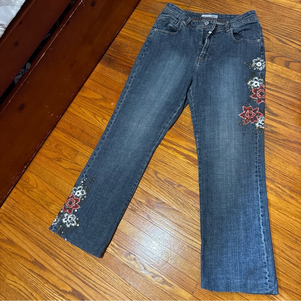 Chicos Floral Embroidered Jeans
